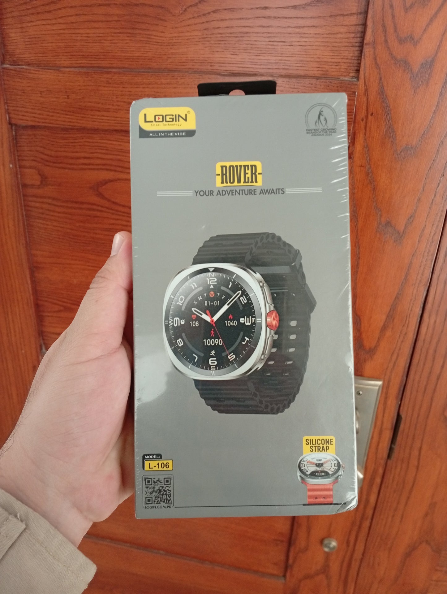 L-106 Rover Smart Watch
