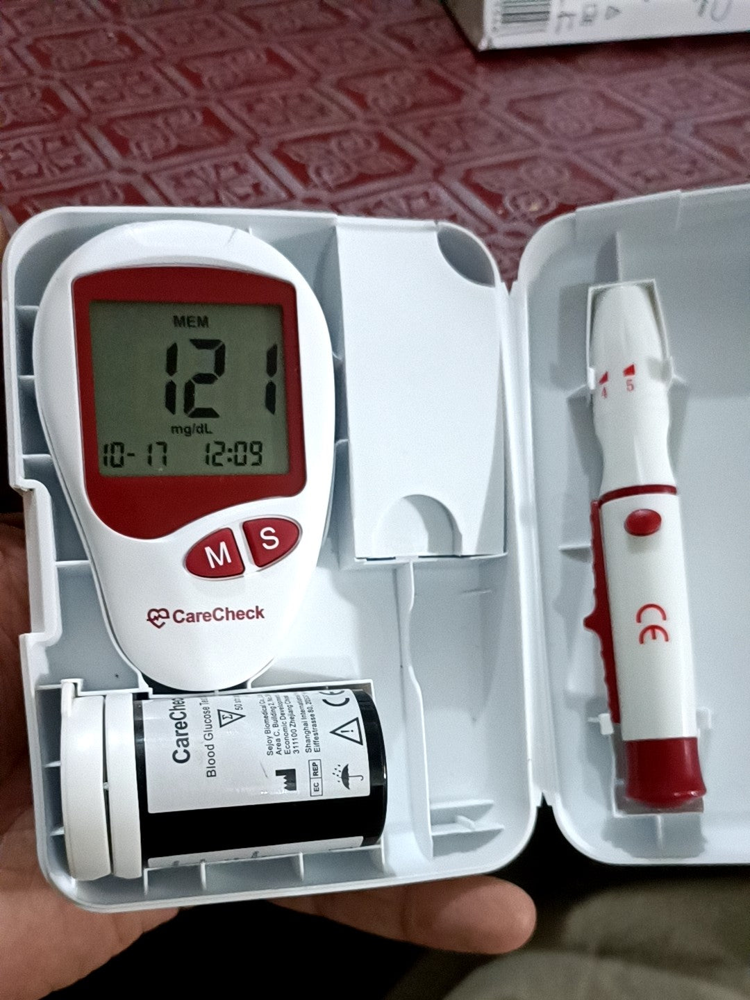 Blood Glucose Monitoring System